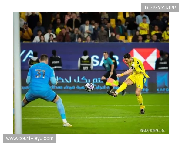 足球巨星抽烟背后的真相与争议健康与竞技状态能否兼得